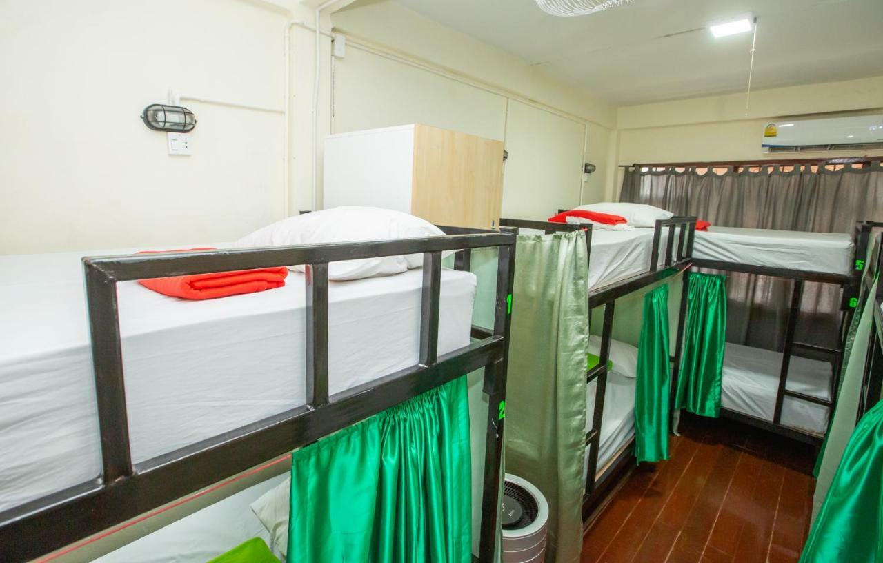 The Bridge Hostel Bangkok Exteriér fotografie