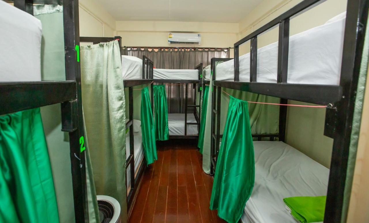 The Bridge Hostel Bangkok Exteriér fotografie