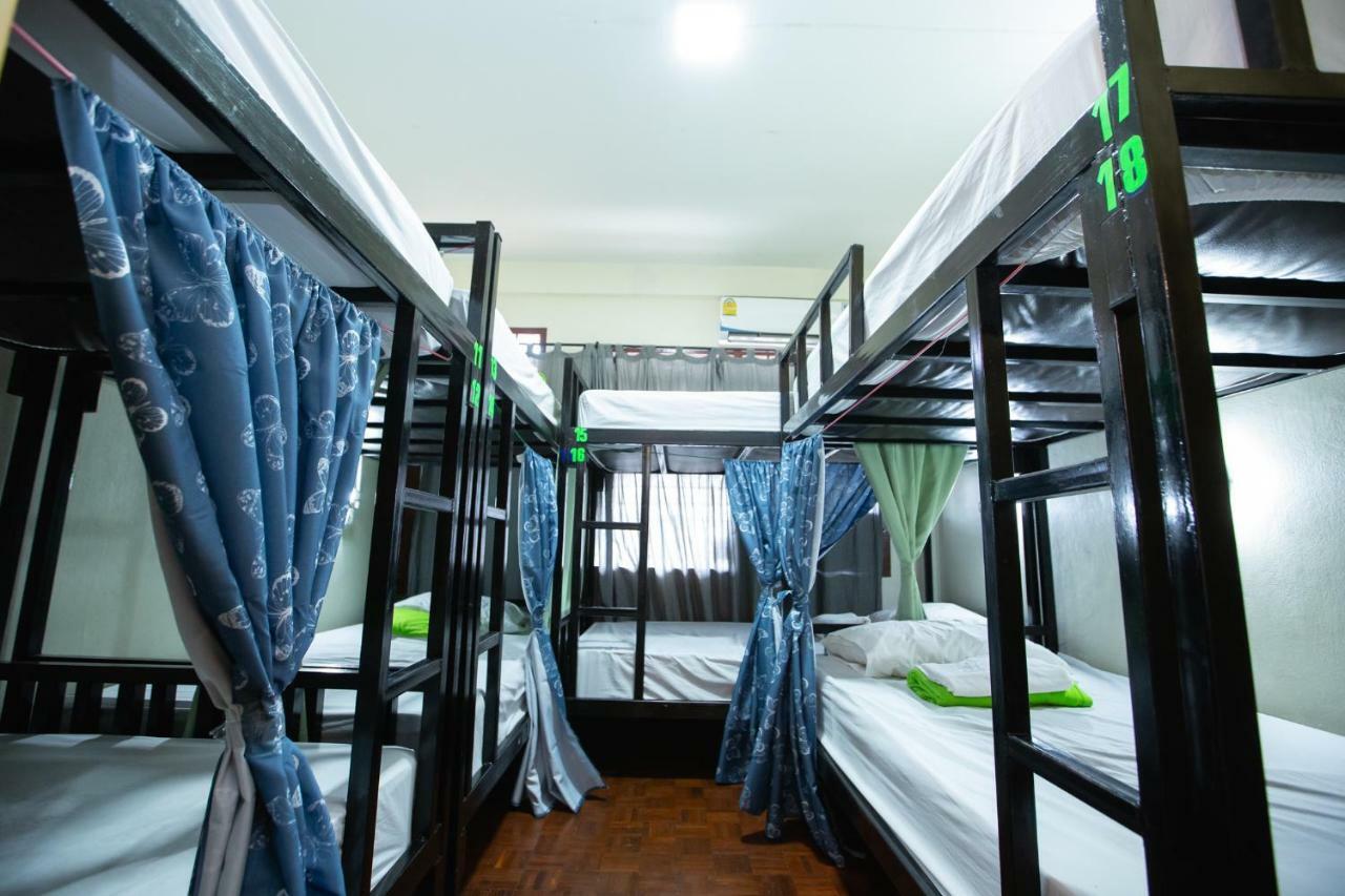 The Bridge Hostel Bangkok Exteriér fotografie