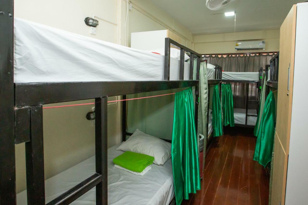 The Bridge Hostel Bangkok Exteriér fotografie
